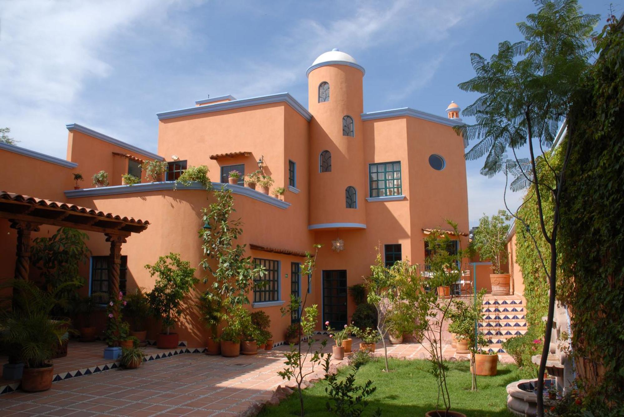 Casa Frida B&B Альенде Экстерьер фото