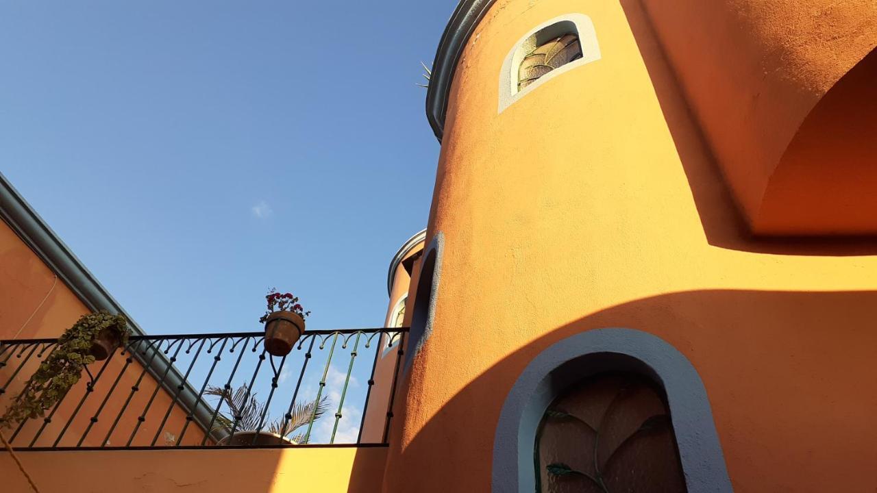 Casa Frida B&B Альенде Экстерьер фото
